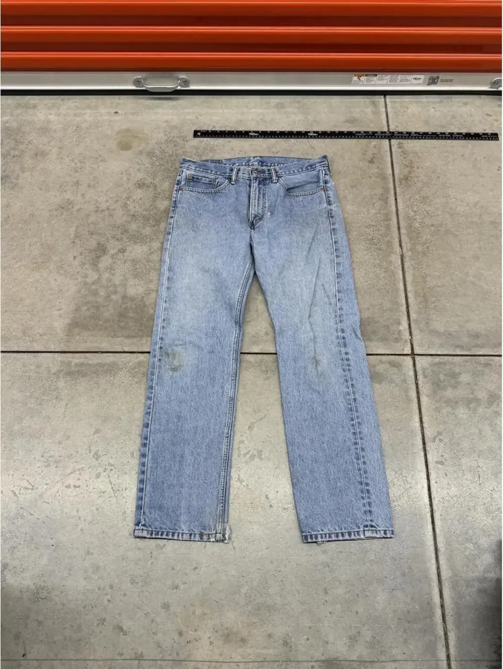 vintage levis 505 faded blue straight leg jeans size 33 x 32